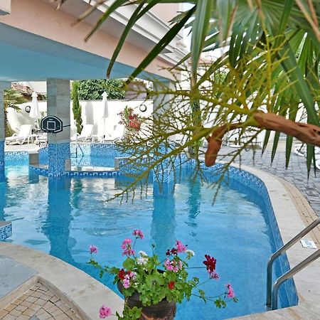 Sirena Palace Family Hotel 오브조르 외부 사진
