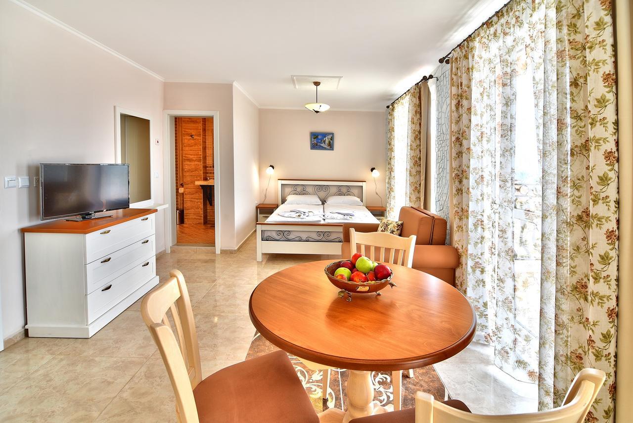 Sirena Palace Family Hotel 오브조르 외부 사진